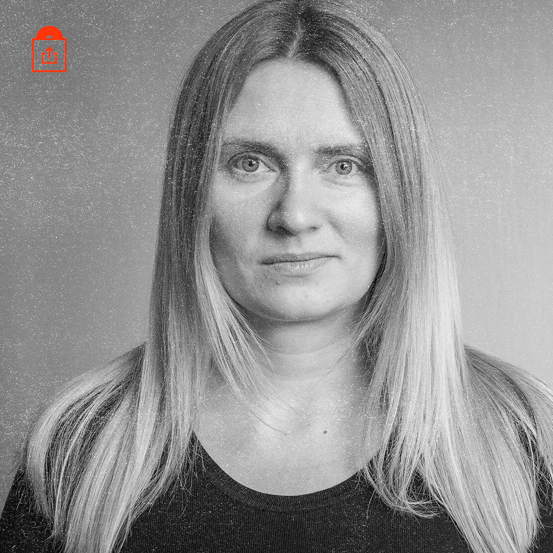 Elina Penner (Autorin) empfiehlt SOMMERFELD – Silence