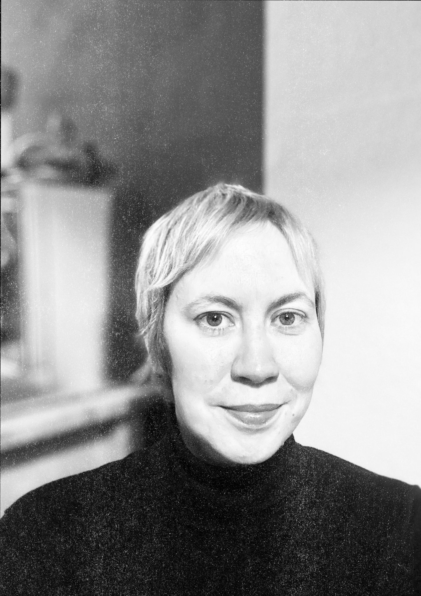 Eva Milner (Musikerin, Hundreds) empfiehlt Marlena Käthe – Keine Liebe