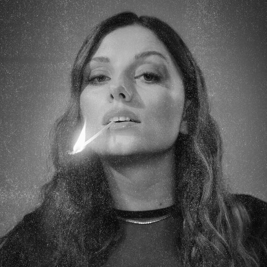 Lara Ermer (Comedian) empfiehlt Aisha Vibes – Balance (Atme)