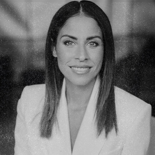 Negah Amiri (Comedienne und Moderatorin) empfiehlt Revolverheld – Ich lass für dich das Licht an